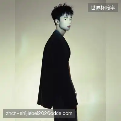 白月初